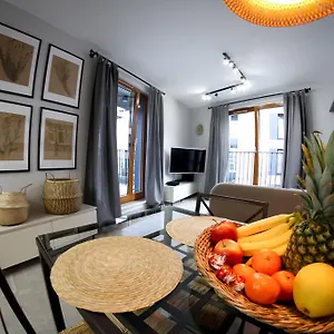 Browar Lubicz | Balcony | Elevator | Free Garage Krakov